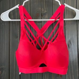 VSX Sport bra- strappy!